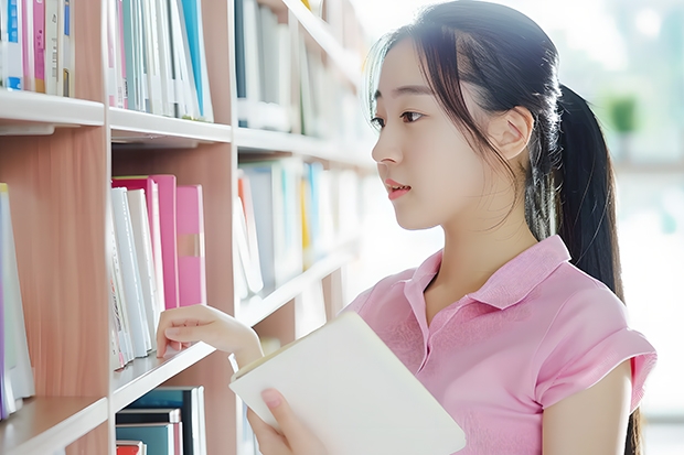 北京航空航天大学和河北工业职业技术大学对比哪个好